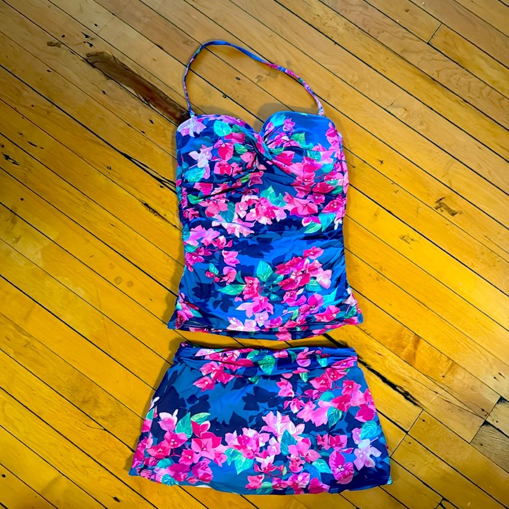 Tommy Bahama Swim Suit